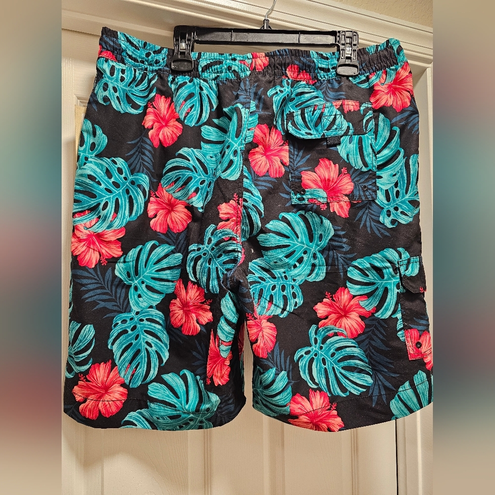 Sold. NWT. Caribbean Swimwear Mens' swim shorts. Size XL.